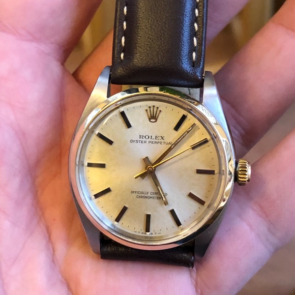 Rolex Oyster Perpetual 34mm Automatic Watch - Picture 2 of 5
